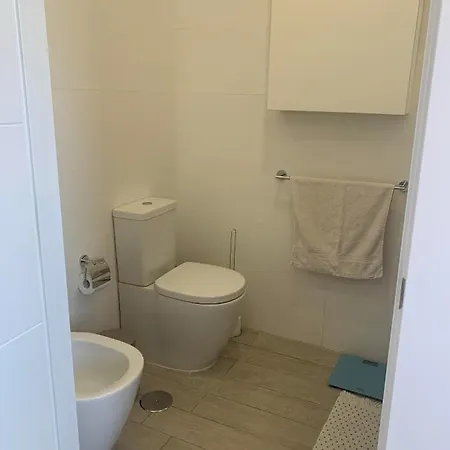 3 Bedroom With Sea View 8th Floor *